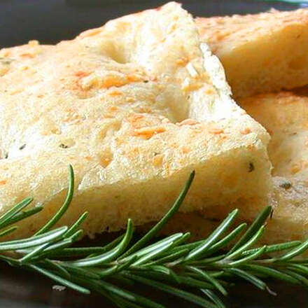 Taller Foccacia junto a la especialista en bollería Gabriel Domínguez 