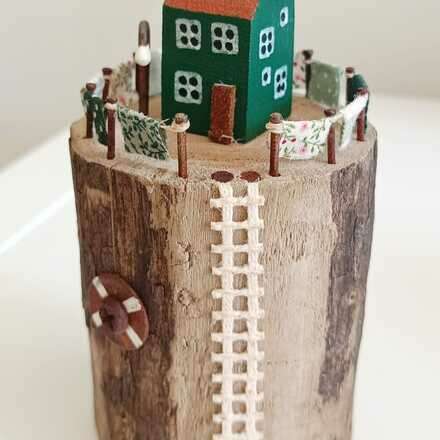 Taller de casas costeras: aprende a crear tu casa costera con madera reciclada junto a Dorset House. 