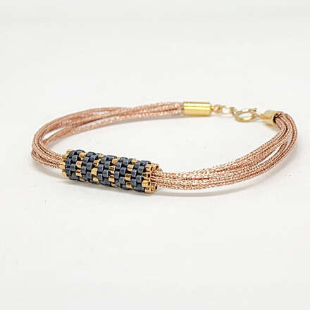 Crea tu pulsera rolo junto a Sin Enredos 