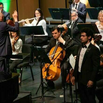 Orquesta Sinfónica UNAB- Solista invitado: Nelson Silva