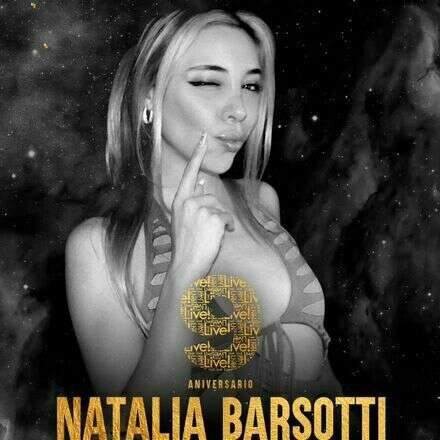 ANIVERSARIO LIVE - SECTOR DE BAILE - INVITADA ESPECIAL DJ NATALIA BARSOTTI / SPECIAL HOSTER DJ VILLABLANCA / AZOTEA ELECTRONICA DJ MARIANO LAFFABRICK FT MEECOPH_ONE.CL 