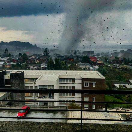 Charla: CHILE: ¿PAÍS DE TORNADOS?