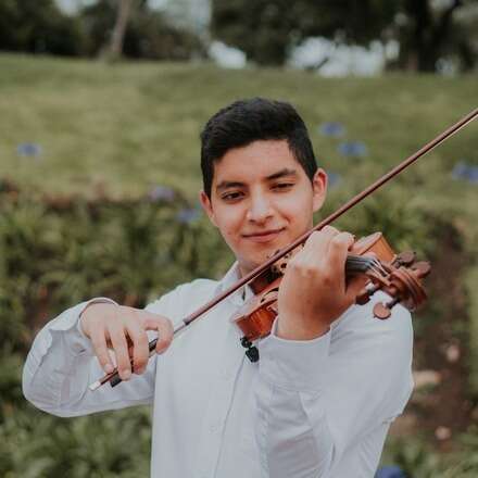 Susurros y llamas en cuatro cuerdas | Concierto con Jose Miguel Rico y Beatriz Batista 