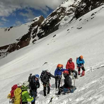 Técnicas de montañismo invernal Julio-agosto 2023