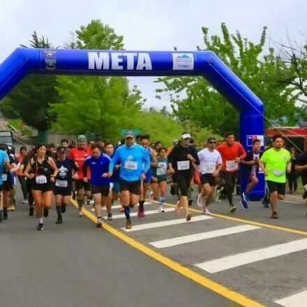 CORRIENDO ENTRE MONTAÑAS