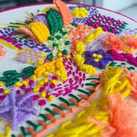 Taller Bordado contemporáneo junto a @eunidiazembroidery