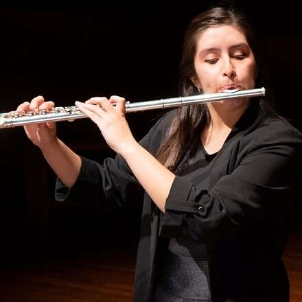 [MAVI UC] Ciclo Alumni Música UC: Armonías a través del tiempo en dúo de flautas