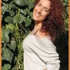 Daniela Vergara, Mentora